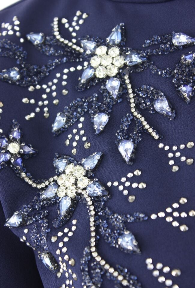 2241 - İPEK KALEM TAŞLI DOUBLE TESETTÜR ABİYE