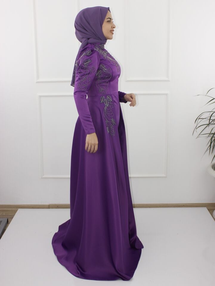 3234 - YAPRAK SATEN TAŞLI TESETTÜR ABİYE