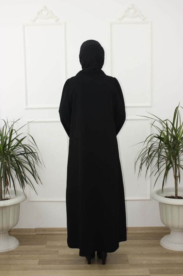 21214 - ŞULE NİL İPEK FERACE